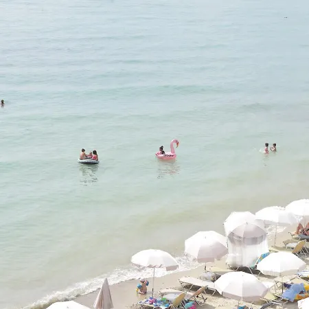 Hotel Australia Sea Front 2*