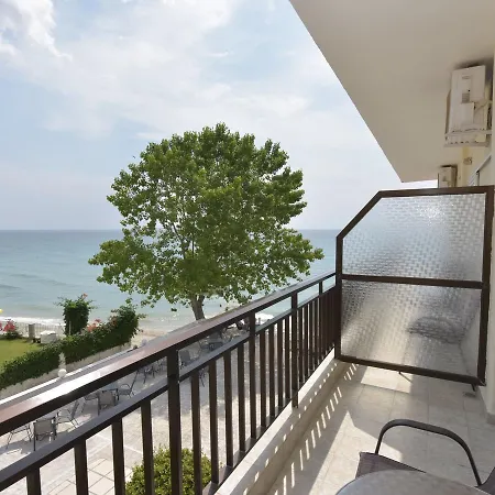 Hotel Australia Sea Front 2*